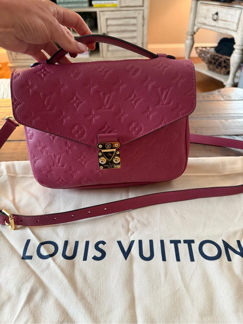 RARE Louis Vuitton Monogram Empreinte Berry Top-Handle Crossbody